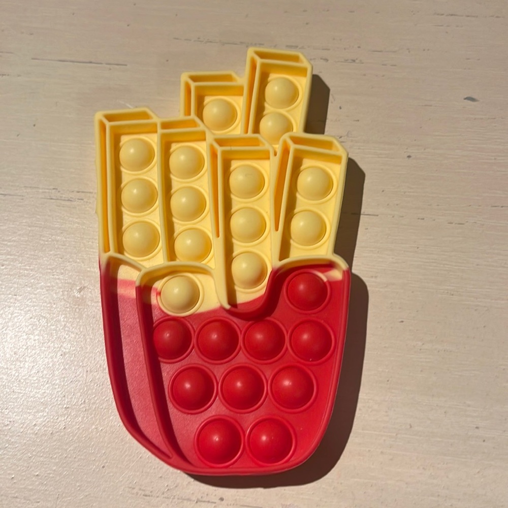 French fry pop-it ( mini pops)